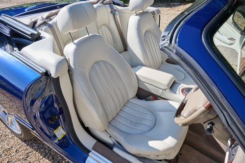 2000 Jaguar XK8 Convertible Auto In vendita (immagine 52 di 216)