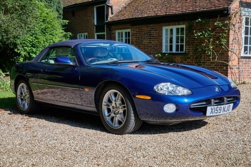 2000 Jaguar XK8 Convertible Auto In vendita (immagine 12 di 216)