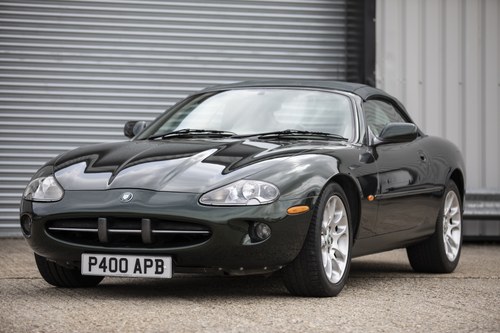 1997 Jaguar XK8 Convertible Te koop (foto 2 van 126)