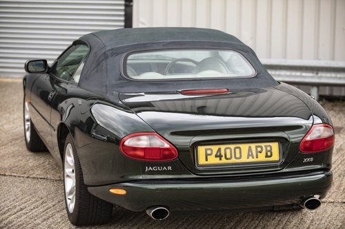 1997 Jaguar XK8 Convertible Te koop (foto 69 van 126)