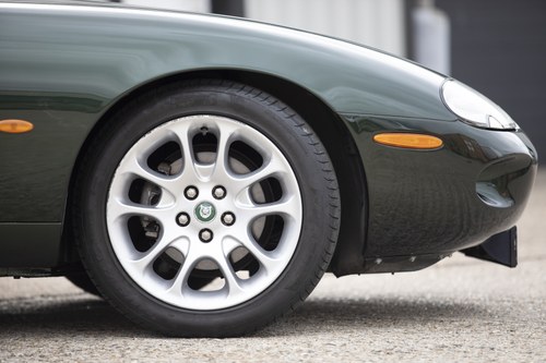 1997 Jaguar XK8 Convertible Te koop (foto 25 van 126)