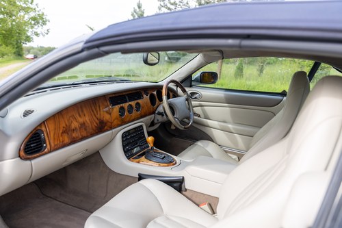 1999 Jaguar XK8 En venta (imagen 62 de 172)