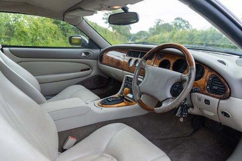 1999 Jaguar XK8 En venta (imagen 46 de 172)