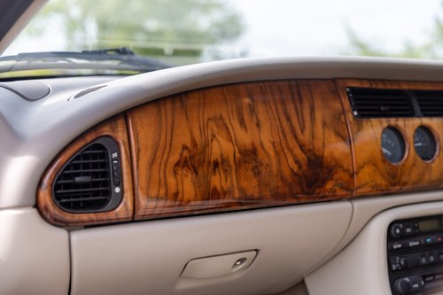 1999 Jaguar XK8 En venta (imagen 43 de 172)