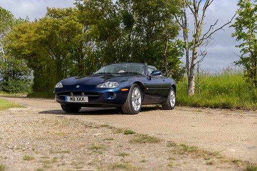 1999 Jaguar XK8 En venta (imagen 7 de 172)