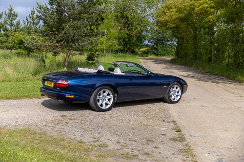 1999 Jaguar XK8 En venta (imagen 9 de 172)