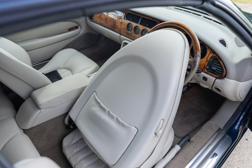 1999 Jaguar XK8 En venta (imagen 71 de 172)