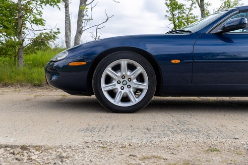 1999 Jaguar XK8 En venta (imagen 98 de 172)