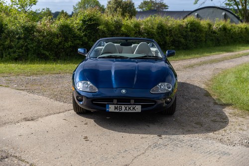 1999 Jaguar XK8 En venta (imagen 22 de 172)