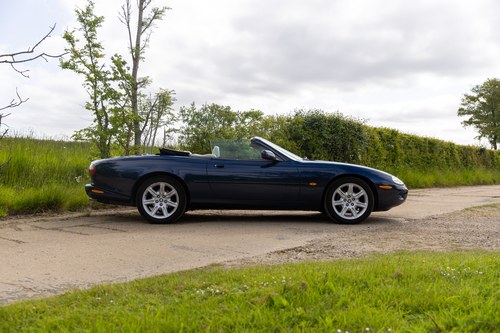1999 Jaguar XK8 En venta (imagen 13 de 172)