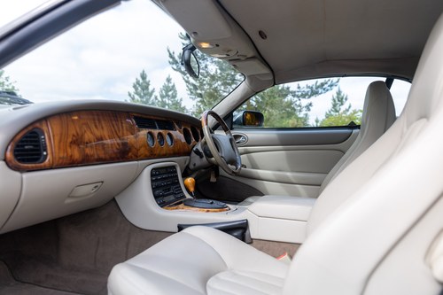 1999 Jaguar XK8 En venta (imagen 67 de 172)