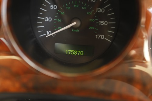 2000 Jaguar XK8 Convertible For Sale (picture 123 of 250)