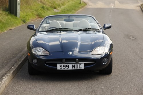 2000 Jaguar XK8 Convertible For Sale (picture 13 of 250)