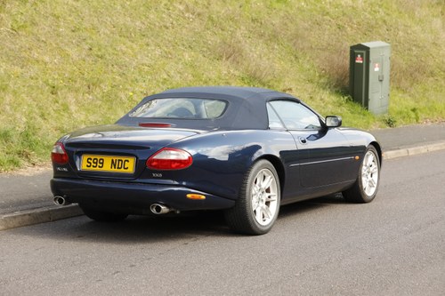 2000 Jaguar XK8 Convertible For Sale (picture 54 of 250)