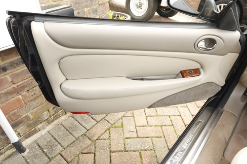 2000 Jaguar XK8 Convertible For Sale (picture 95 of 250)