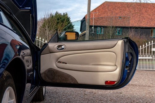 2002 Jaguar XK8 4.0 Convertible Te koop (foto 111 van 194)