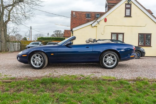 2002 Jaguar XK8 4.0 Convertible Te koop (foto 6 van 194)
