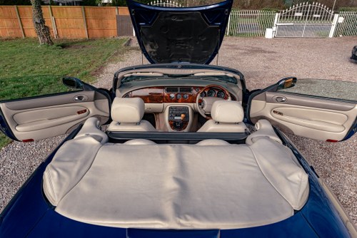 2002 Jaguar XK8 4.0 Convertible Te koop (foto 121 van 194)