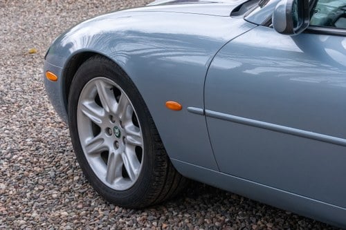 1997 Jaguar XK8 Convertible For Sale (picture 83 of 153)