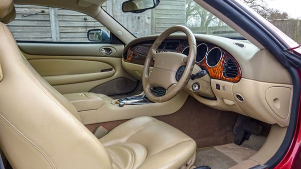2005 Jaguar XK8 Automatic For Sale (picture :index of 34)
