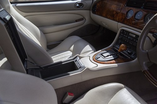 NO RESERVE - 1997 Jaguar XK8 For Sale (picture 41 of 150)