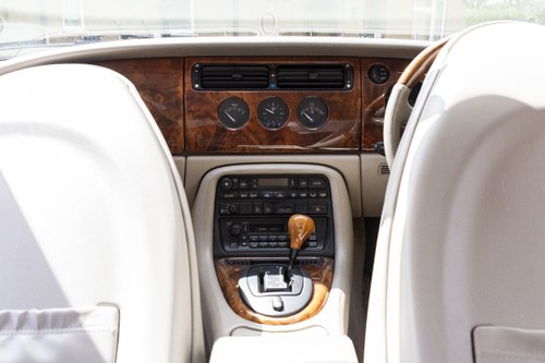 NO RESERVE - 1997 Jaguar XK8 For Sale (picture 57 of 150)