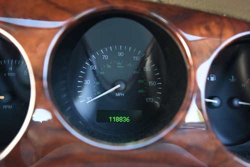 1997 Jaguar XK8 For Sale (picture 32 of 108)