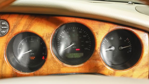 1998 Jaguar XK8 For Sale (picture :index of 33)