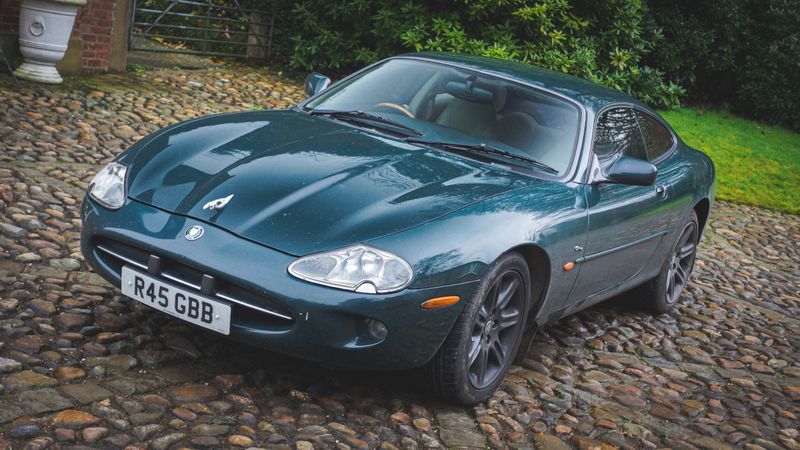 NO RESERVE! 1998 Jaguar XK8 Coupe In vendita (immagine 1 di 67)