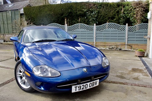 RESERVE REMOVED - 1999 Jaguar XK8 4.0 Convertible à vendre (picture 4 of 122)