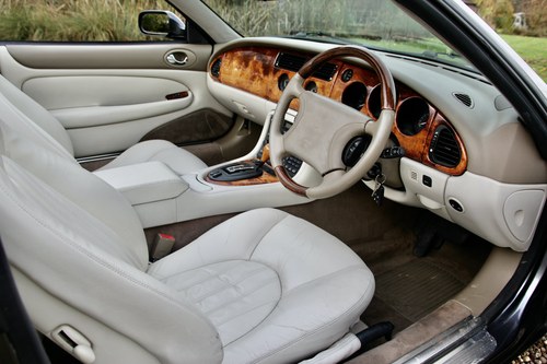 1999 Jaguar XK8 Convertible For Sale (picture 40 of 95)
