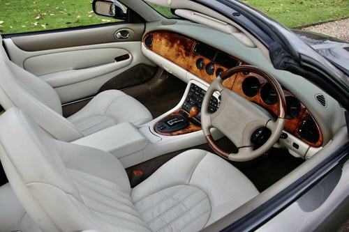 1999 Jaguar XK8 Convertible For Sale (picture 35 of 95)