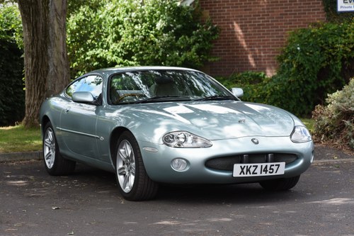 2000 JAGUAR XK8 4-LITRE à vendre (picture 2 of 148)