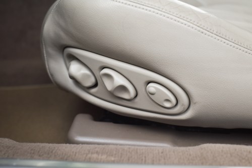 2000 JAGUAR XK8 4-LITRE à vendre (picture 53 of 148)