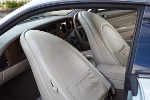 2000 JAGUAR XK8 4-LITRE à vendre (picture 65 of 148)