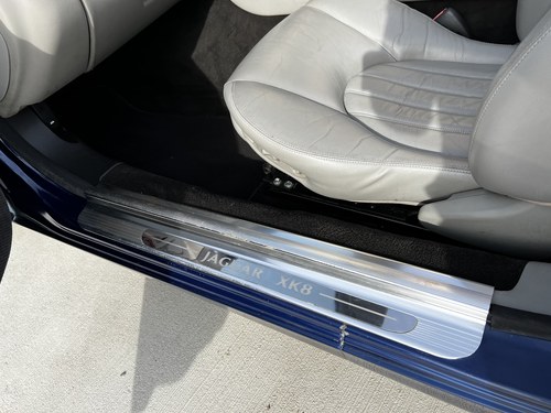 2001 Jaguar XK8 Convertible For Sale (picture 44 of 64)