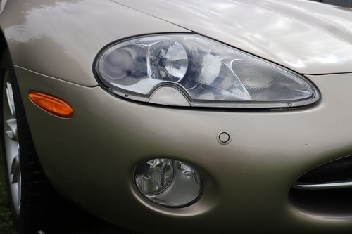 2001 Jaguar XK8 Coupe In vendita (immagine 63 di 103)