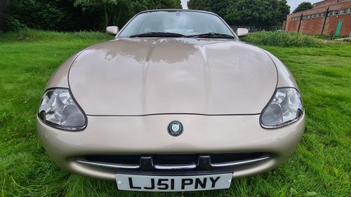 2001 Jaguar XK8 Coupe In vendita (immagine 72 di 103)