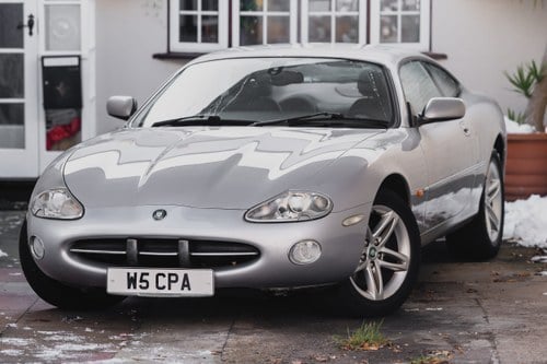 2003 Jaguar XK8 Coupé (X100) à venda (imagem 3 de 143)