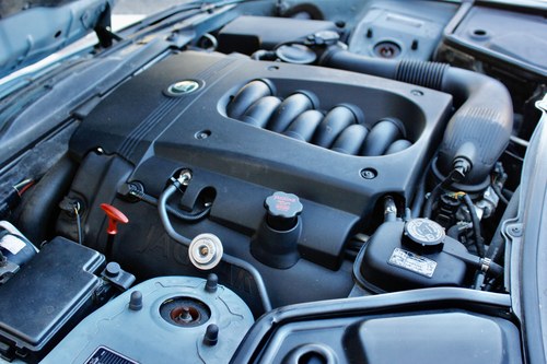 2003 Jaguar XK8 4.2 zum Verkauf (Bild 47 von 69)