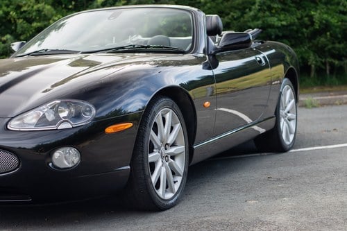 2005 Jaguar XK8 4.2 S à vendre (picture 5 of 119)