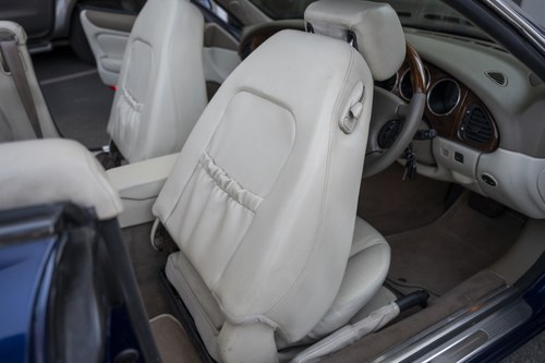 2000 Jaguar XKR Convertible zum Verkauf (Bild 85 von 217)