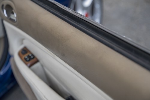 2000 Jaguar XKR Convertible zum Verkauf (Bild 28 von 217)