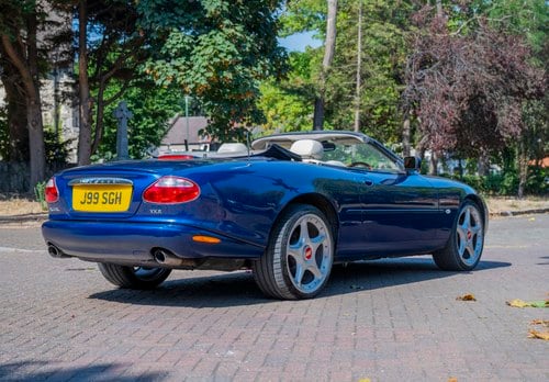 2000 Jaguar XKR Convertible zum Verkauf (Bild 17 von 217)