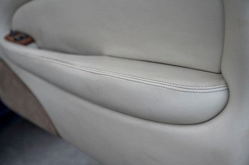 2000 Jaguar XKR Convertible zum Verkauf (Bild 32 von 217)