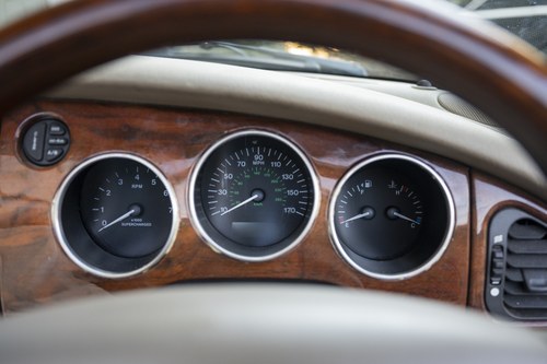 2000 Jaguar XKR Convertible zum Verkauf (Bild 65 von 217)