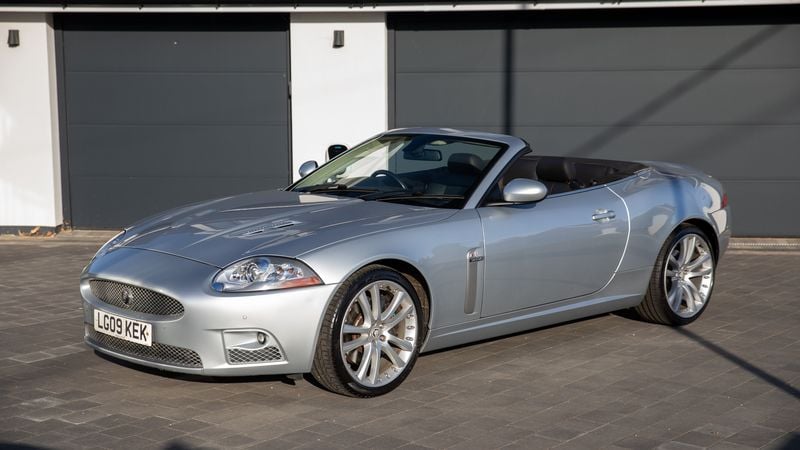 2009 - Jaguar - XKR 4.2 Convertible For Sale (picture 1 of 137)