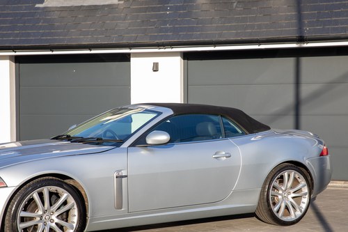 2009 - Jaguar - XKR 4.2 Convertible Te koop (foto 118 van 137)