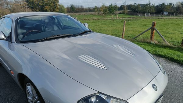 2003 Jaguar XKR 4.2 Coupe (X100) For Sale (picture :index of 87)