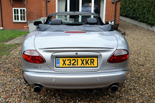 2004 Jaguar XKR 4.2 Supercharged Convertible In vendita (immagine 9 di 113)